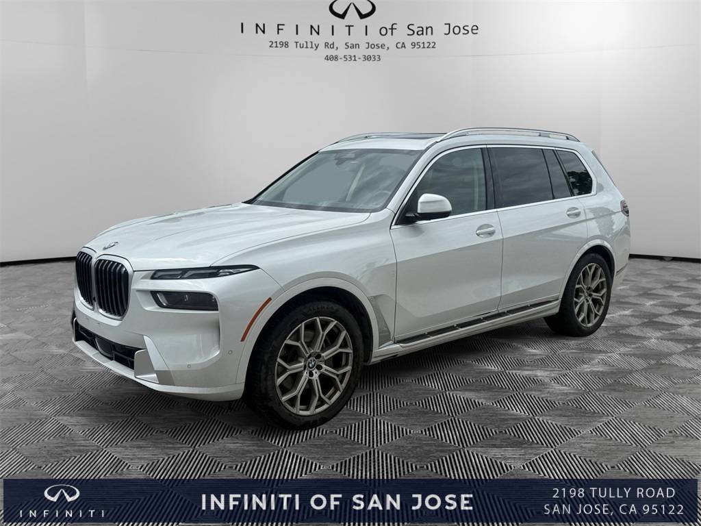 2024 BMW X7