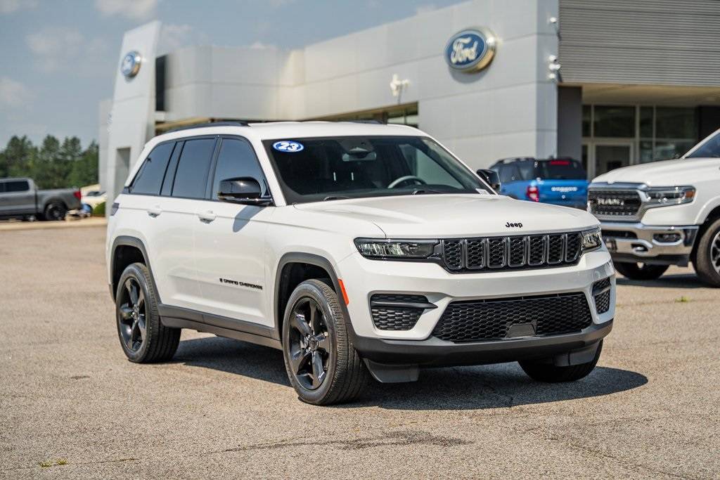 2023 Jeep Grand Cherokee