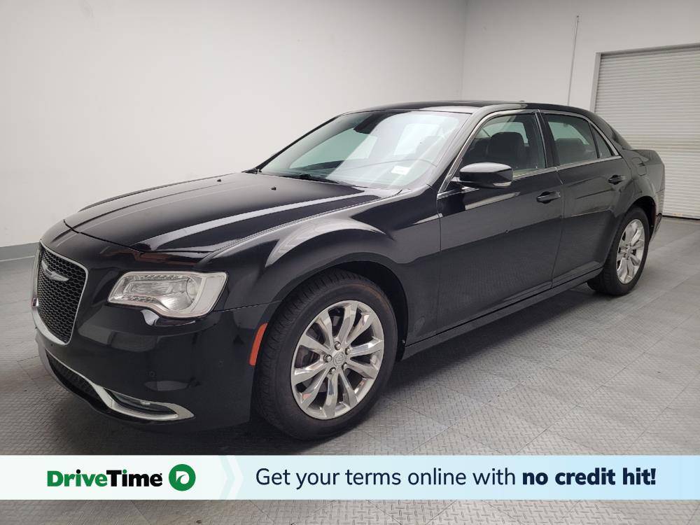 2017 Chrysler 300