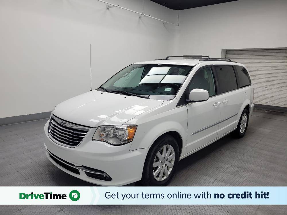 2016 Chrysler Town & Country