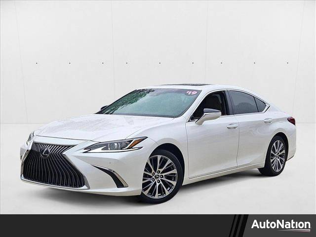 2019 Lexus ES