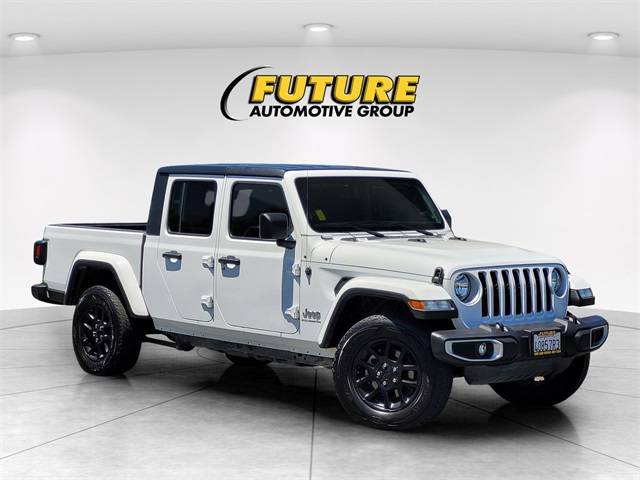 2023 Jeep Gladiator
