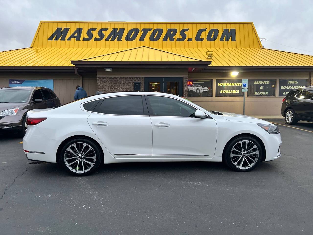 2019 Kia Cadenza