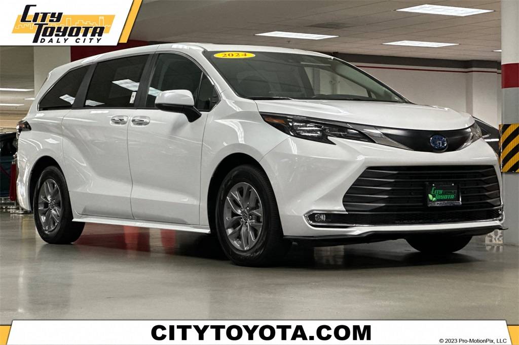 2024 Toyota Sienna
