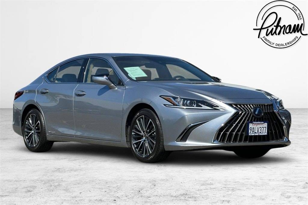 2022 Lexus ES
