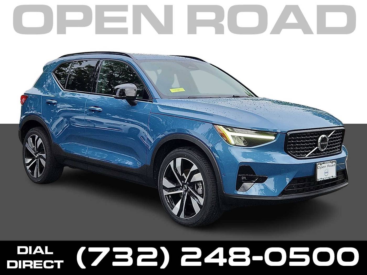 2023 Volvo XC40