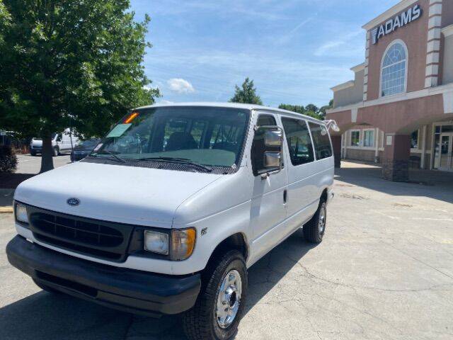 2001 Ford Econoline Wagon
