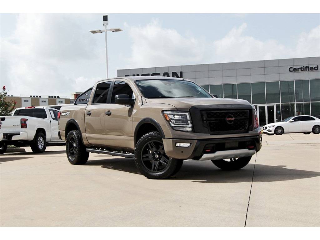 2021 Nissan Titan