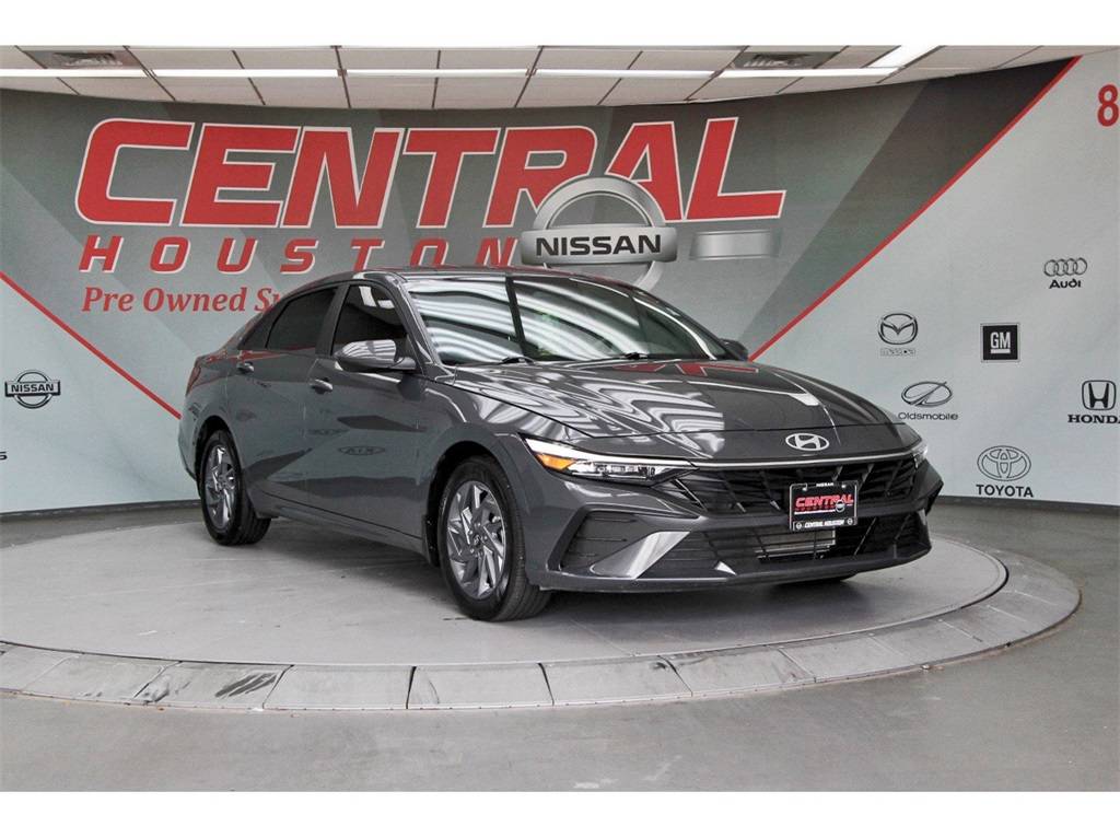 2024 Hyundai Elantra