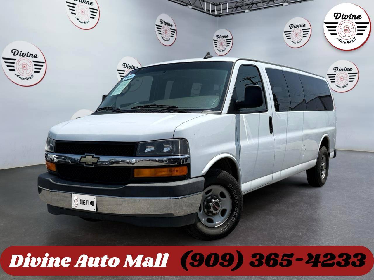 2018 GMC Savana Passenger