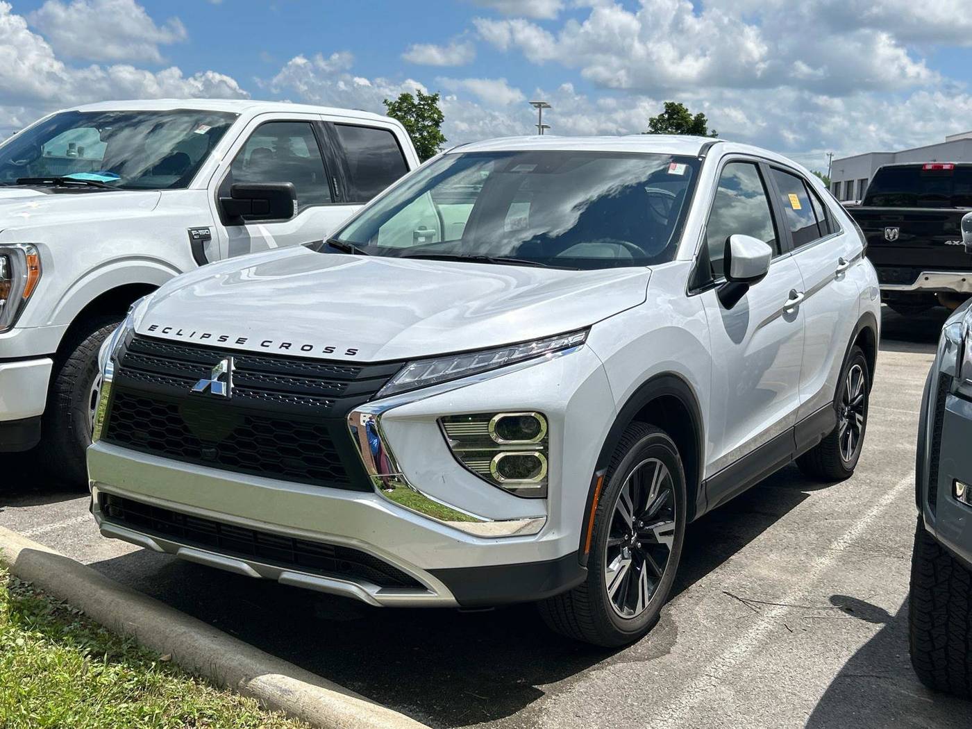 2024 Mitsubishi Eclipse Cross