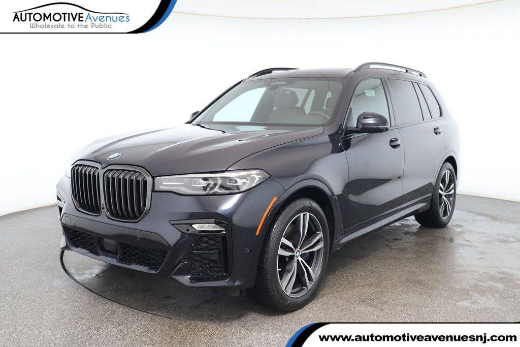 2022 BMW X7