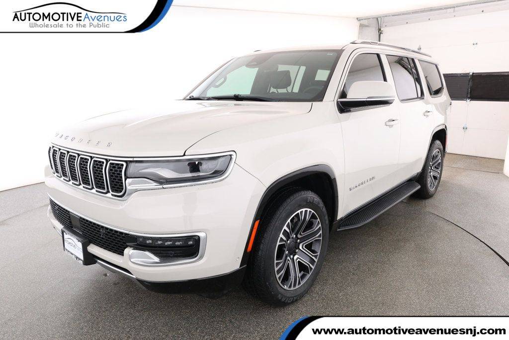 2022 Jeep Wagoneer