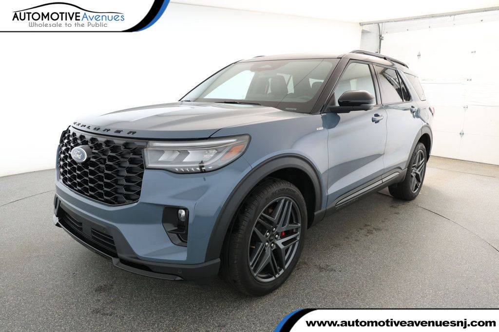2025 Ford Explorer