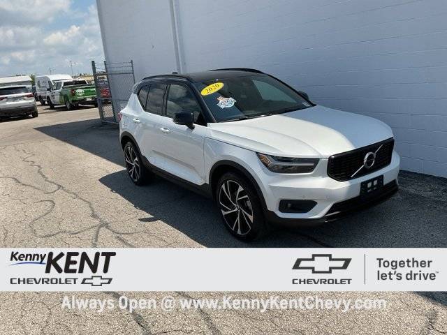 2020 Volvo XC40