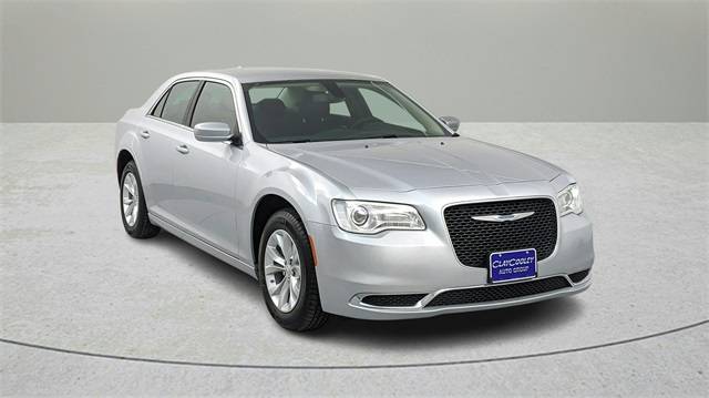 2023 Chrysler 300