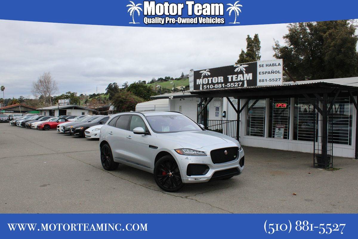 2017 Jaguar F-pace