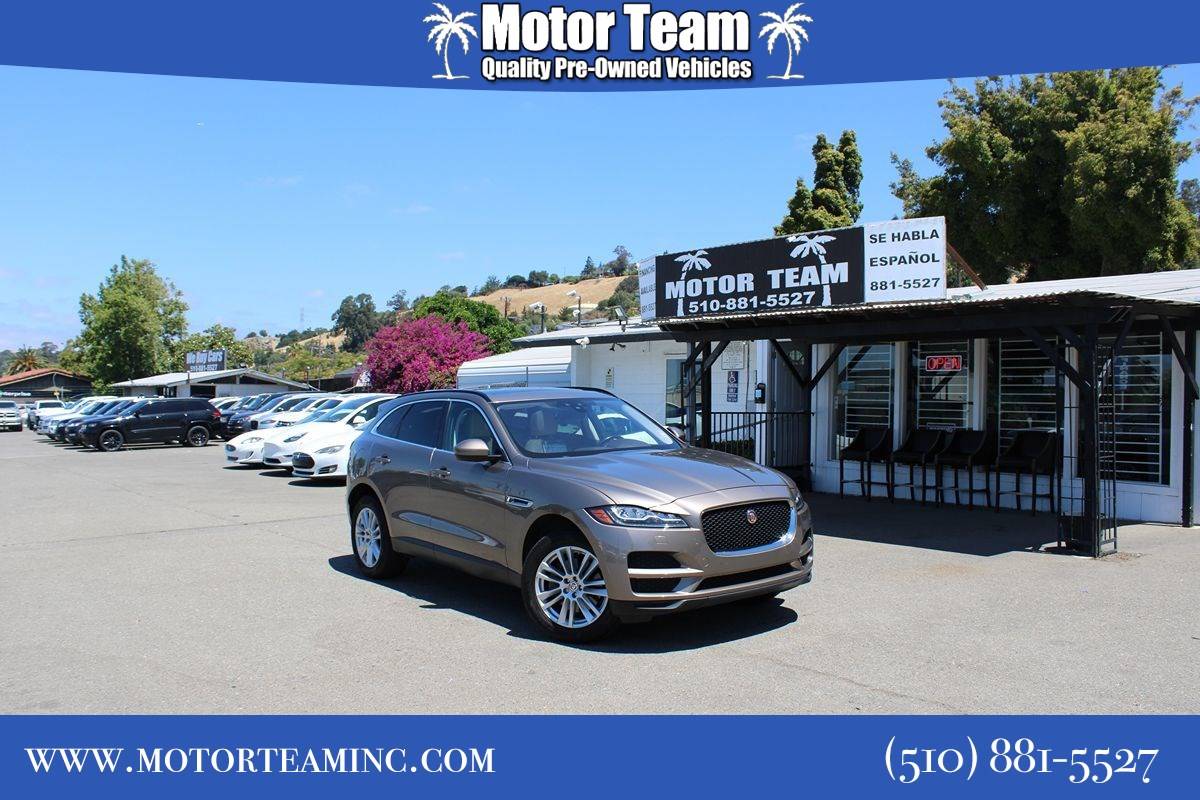 2017 Jaguar F-pace