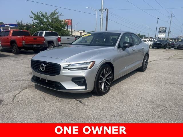 2022 Volvo S60