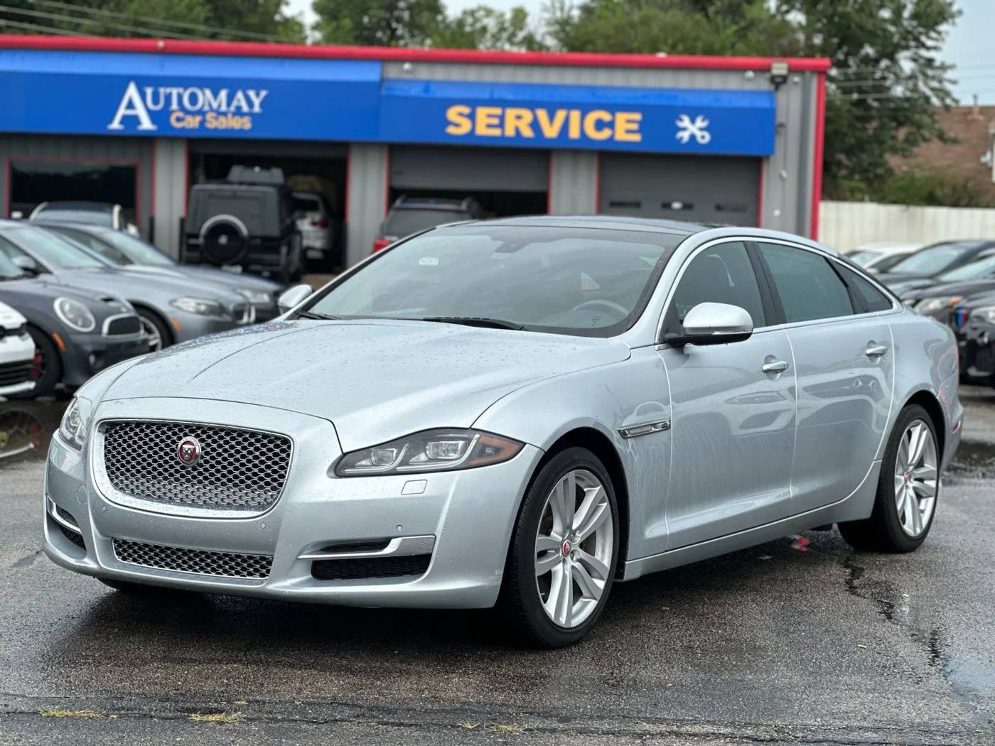 2016 Jaguar XJ