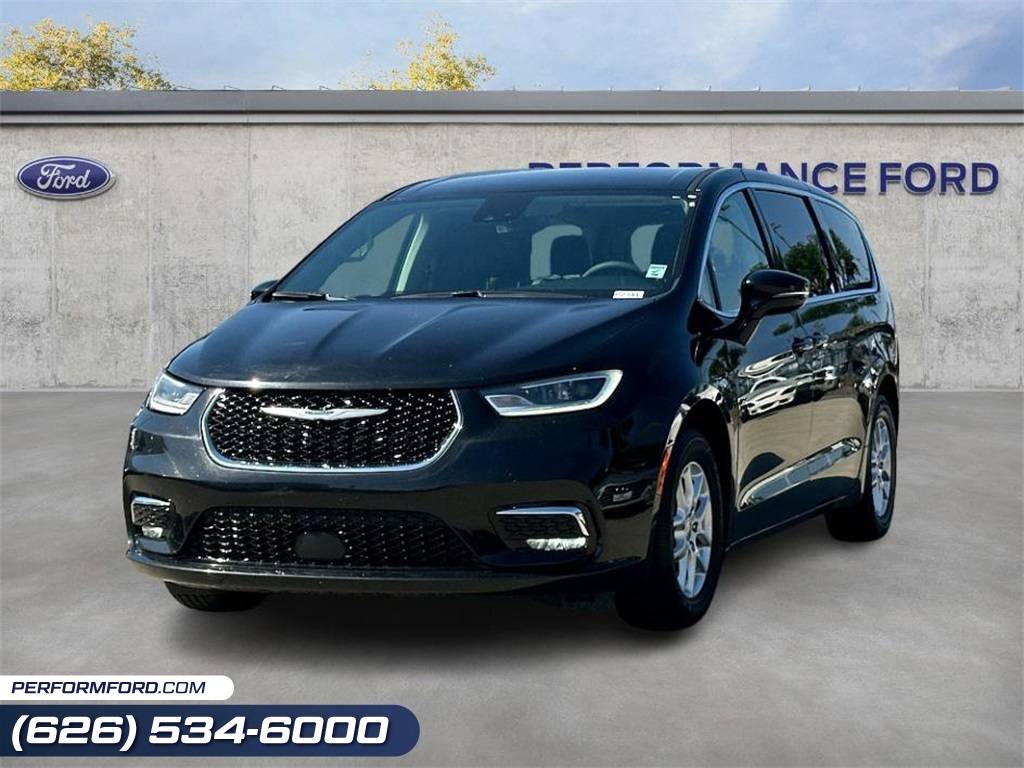 2024 Chrysler Pacifica