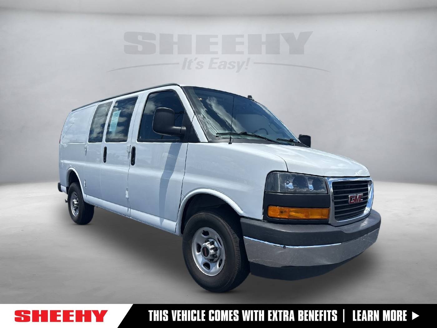 2023 GMC Savana Cargo Van