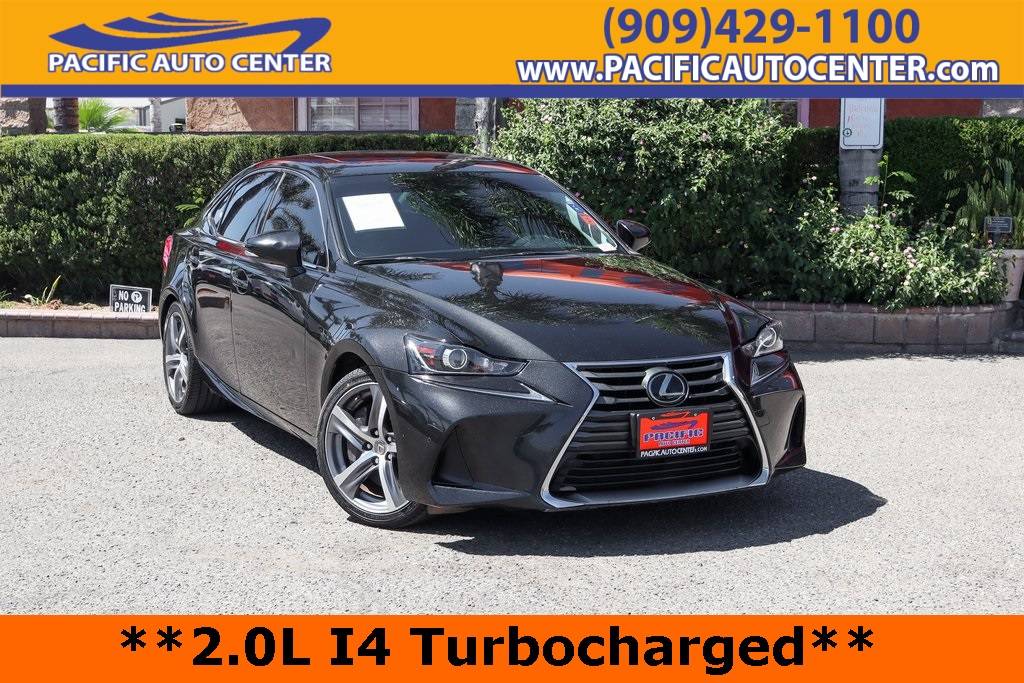 2018 Lexus IS