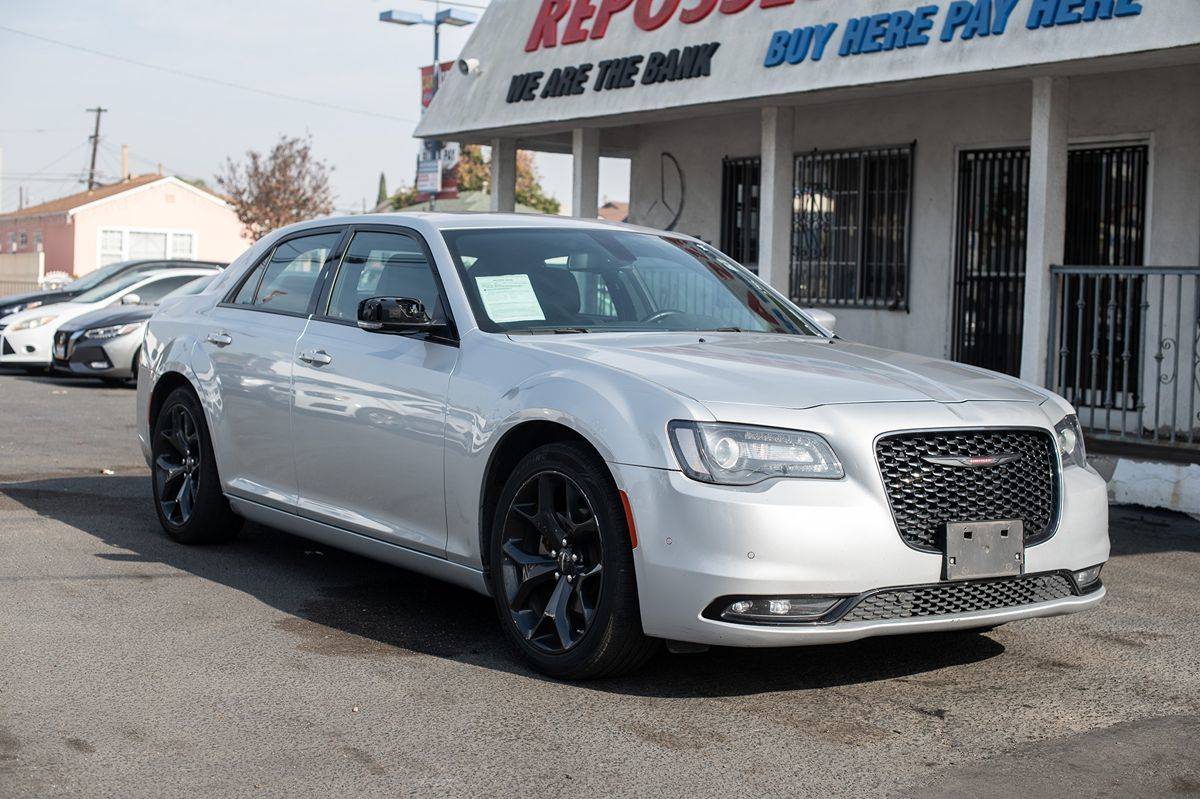 2022 Chrysler 300