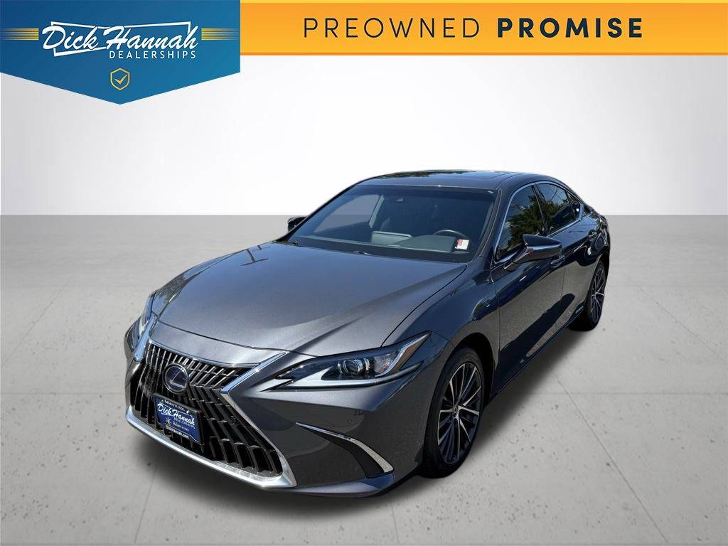 2022 Lexus ES