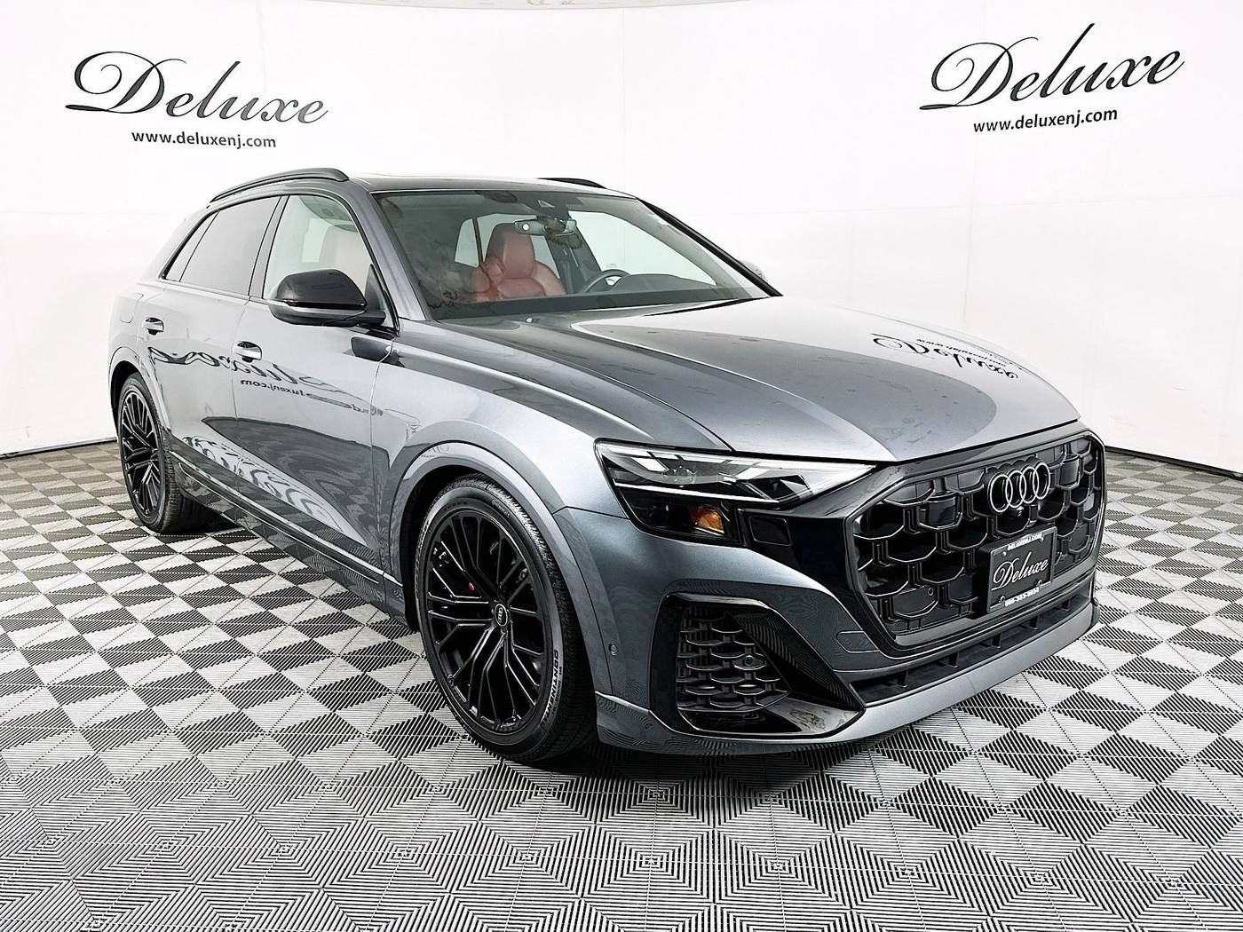 2025 Audi SQ8