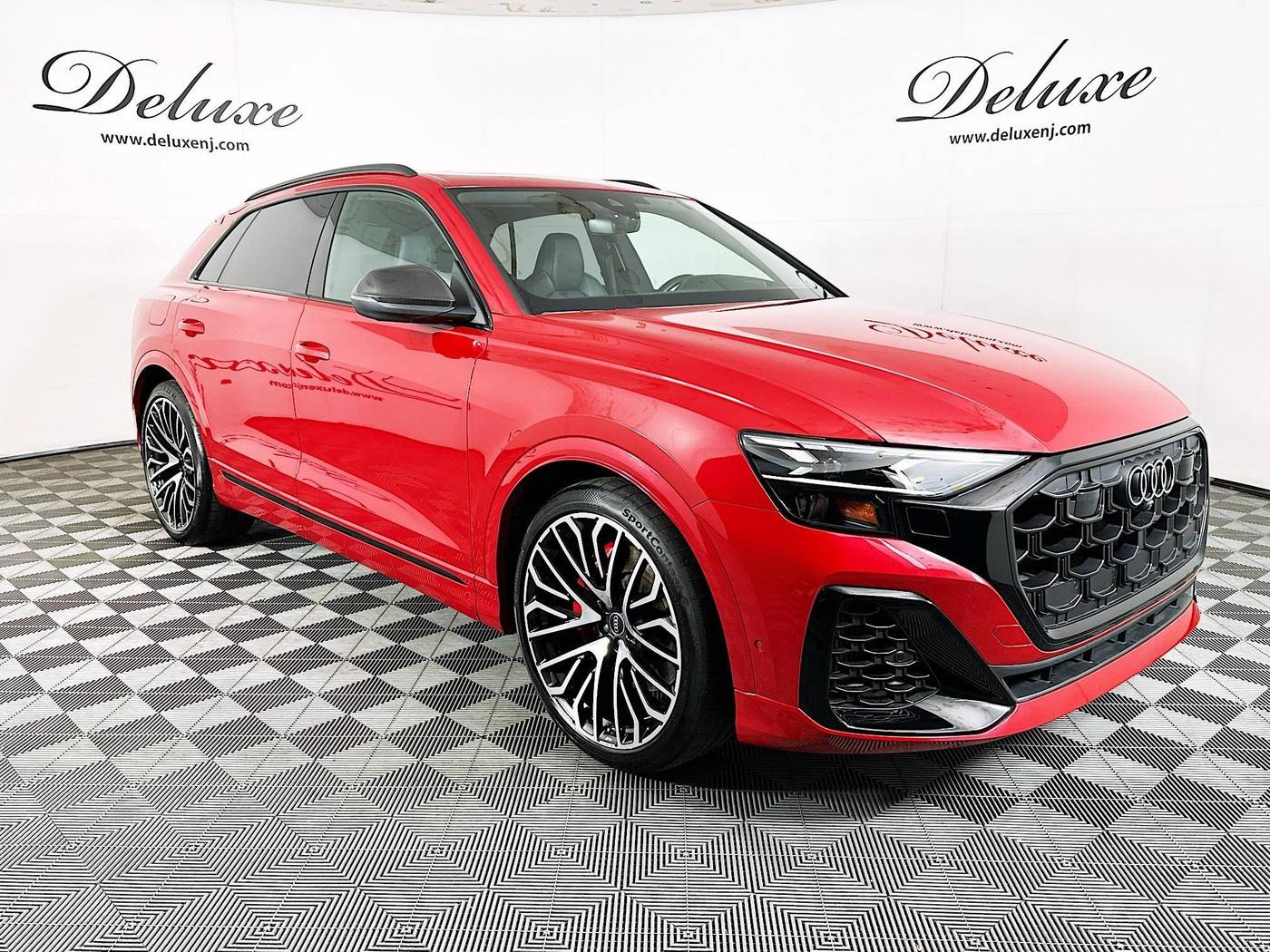 2024 Audi SQ8