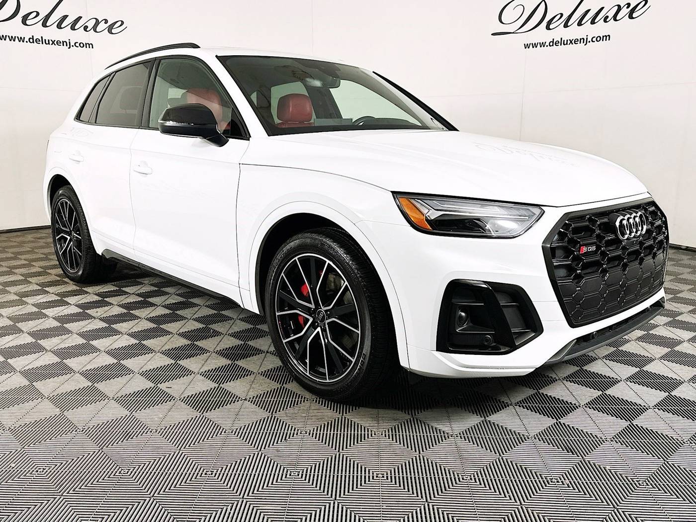 2024 Audi SQ5