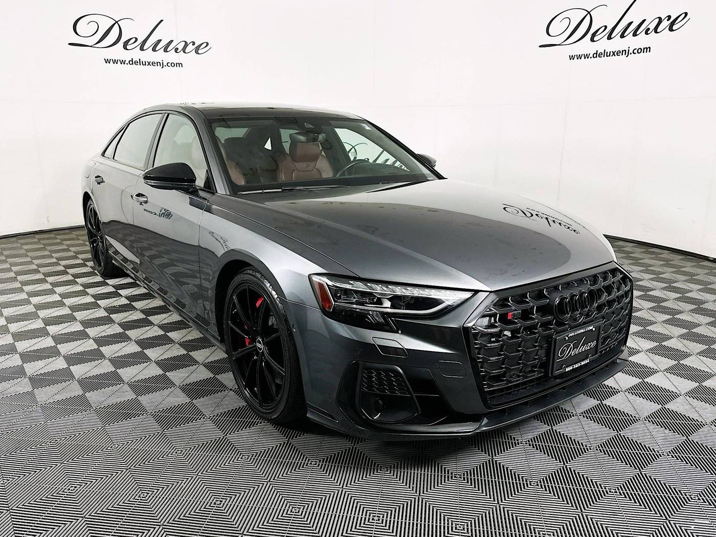2022 Audi S8