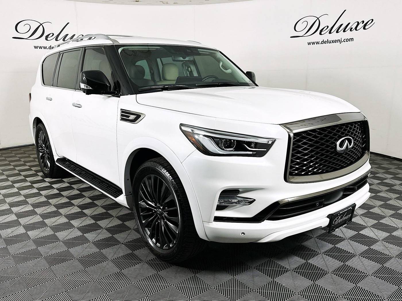 2023 Infiniti QX80