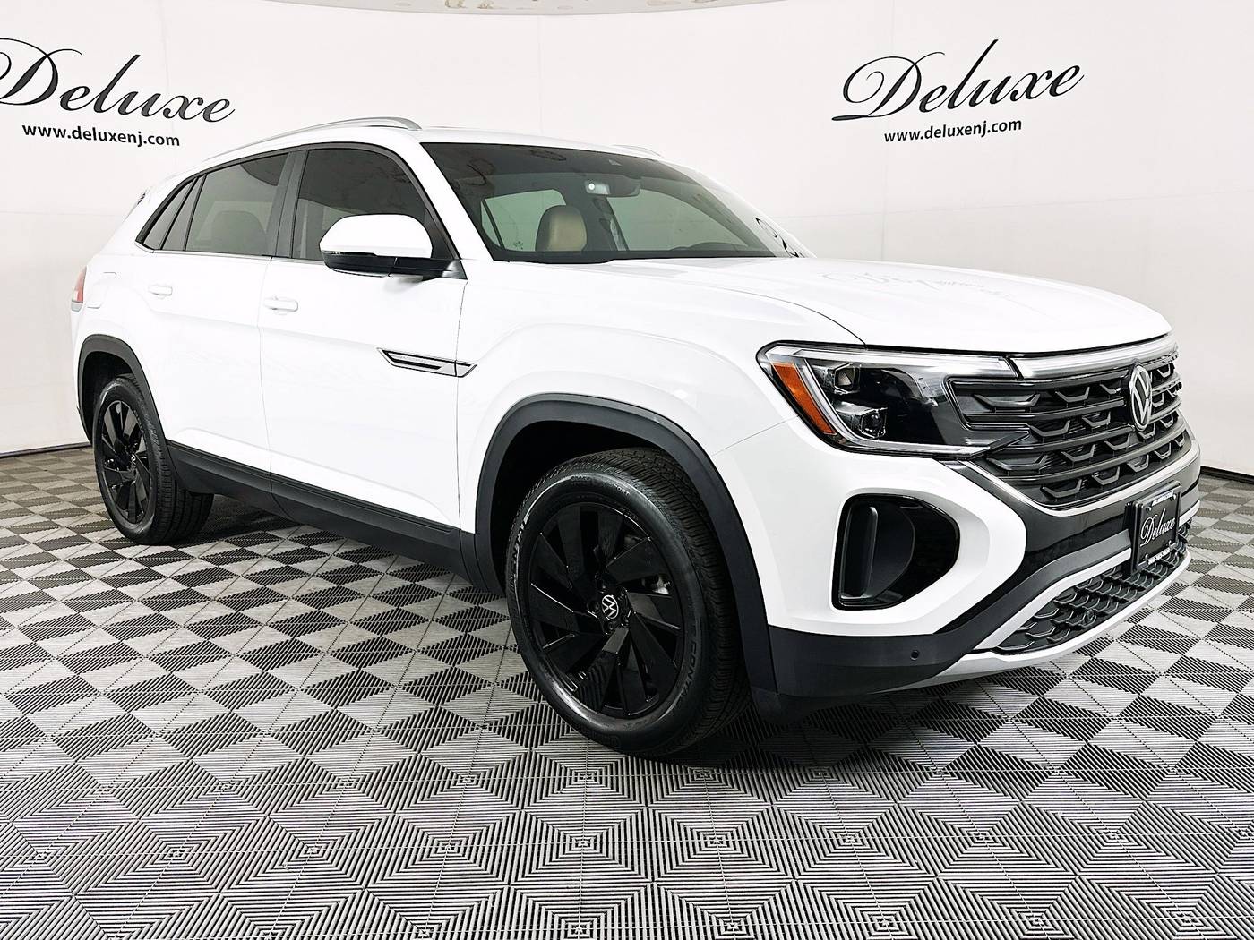 2024 Volkswagen Atlas Cross Sport