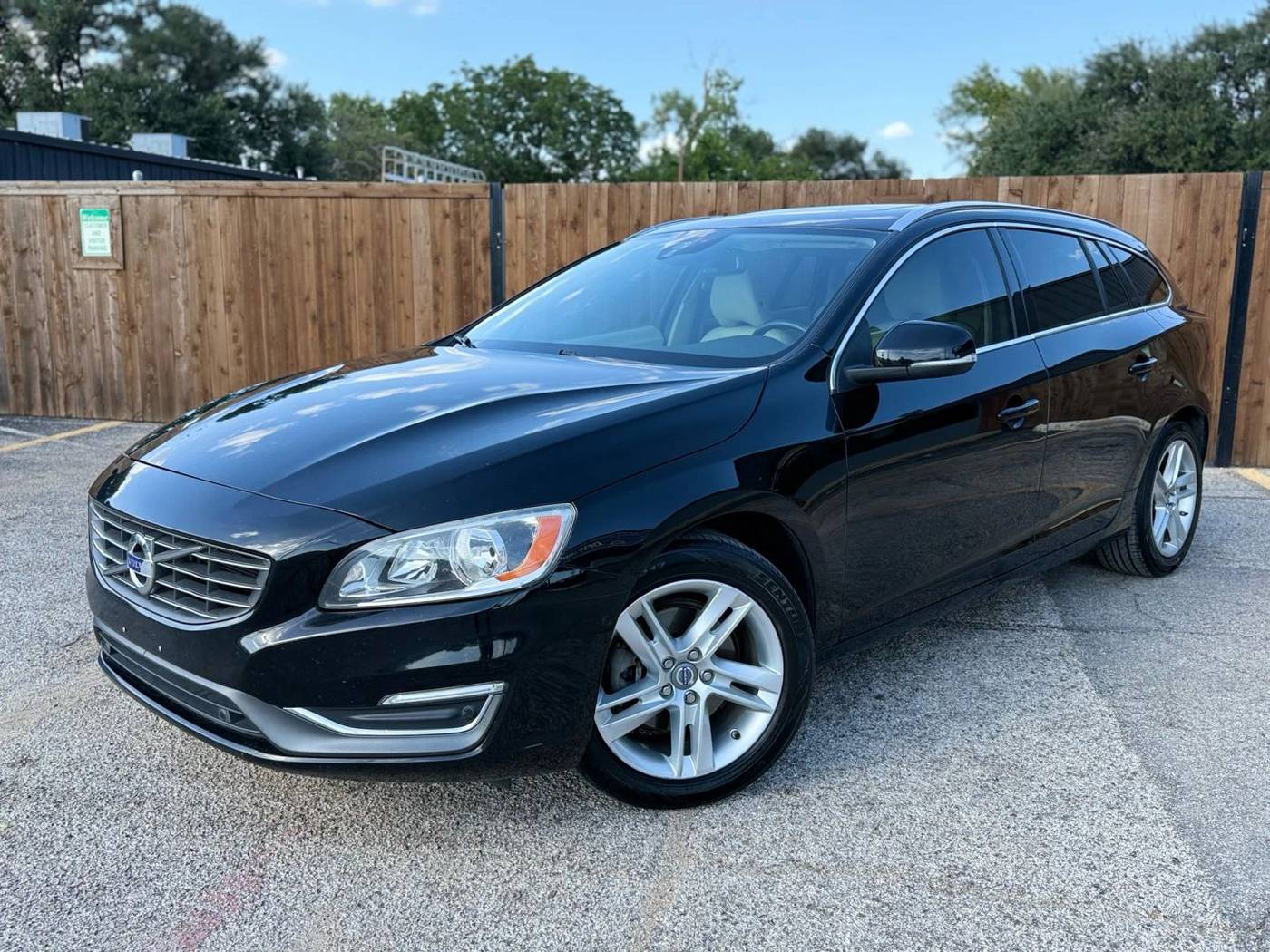 2015 Volvo V60
