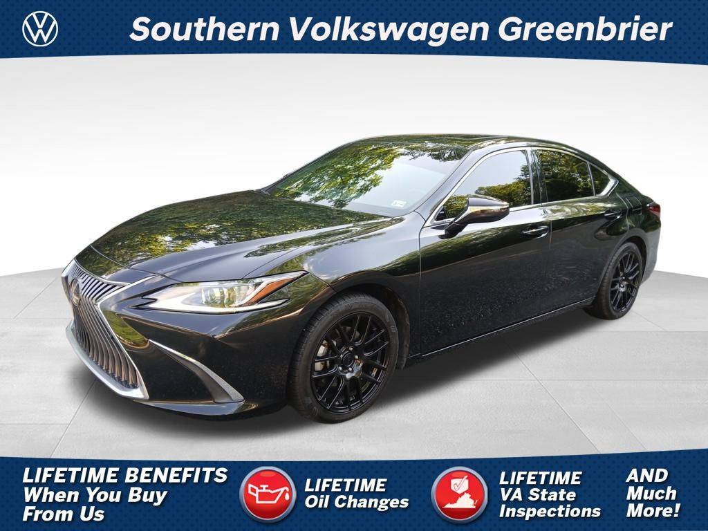 2019 Lexus ES