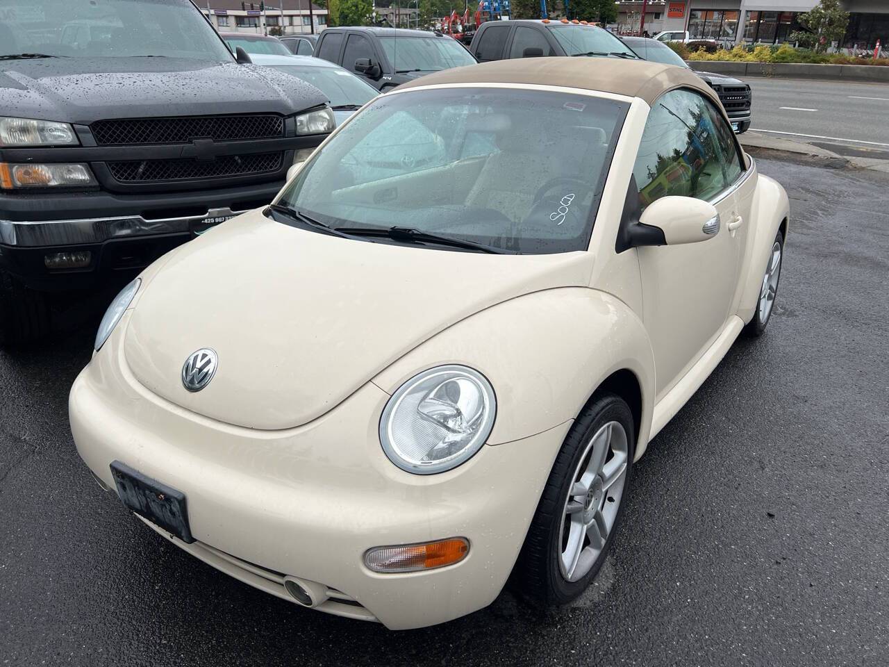 2004 Volkswagen New Beetle Convertible