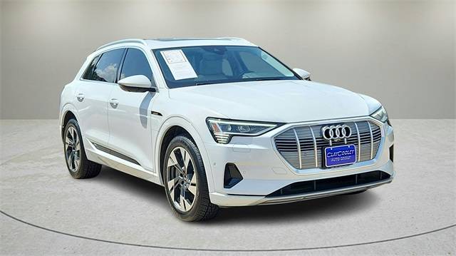 2022 Audi E-tron