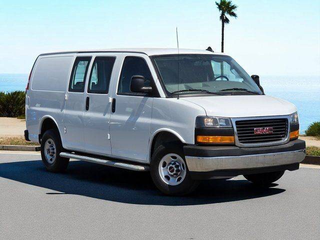 2023 GMC Savana Cargo Van