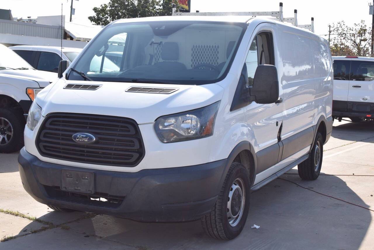 2017 Ford Transit Van