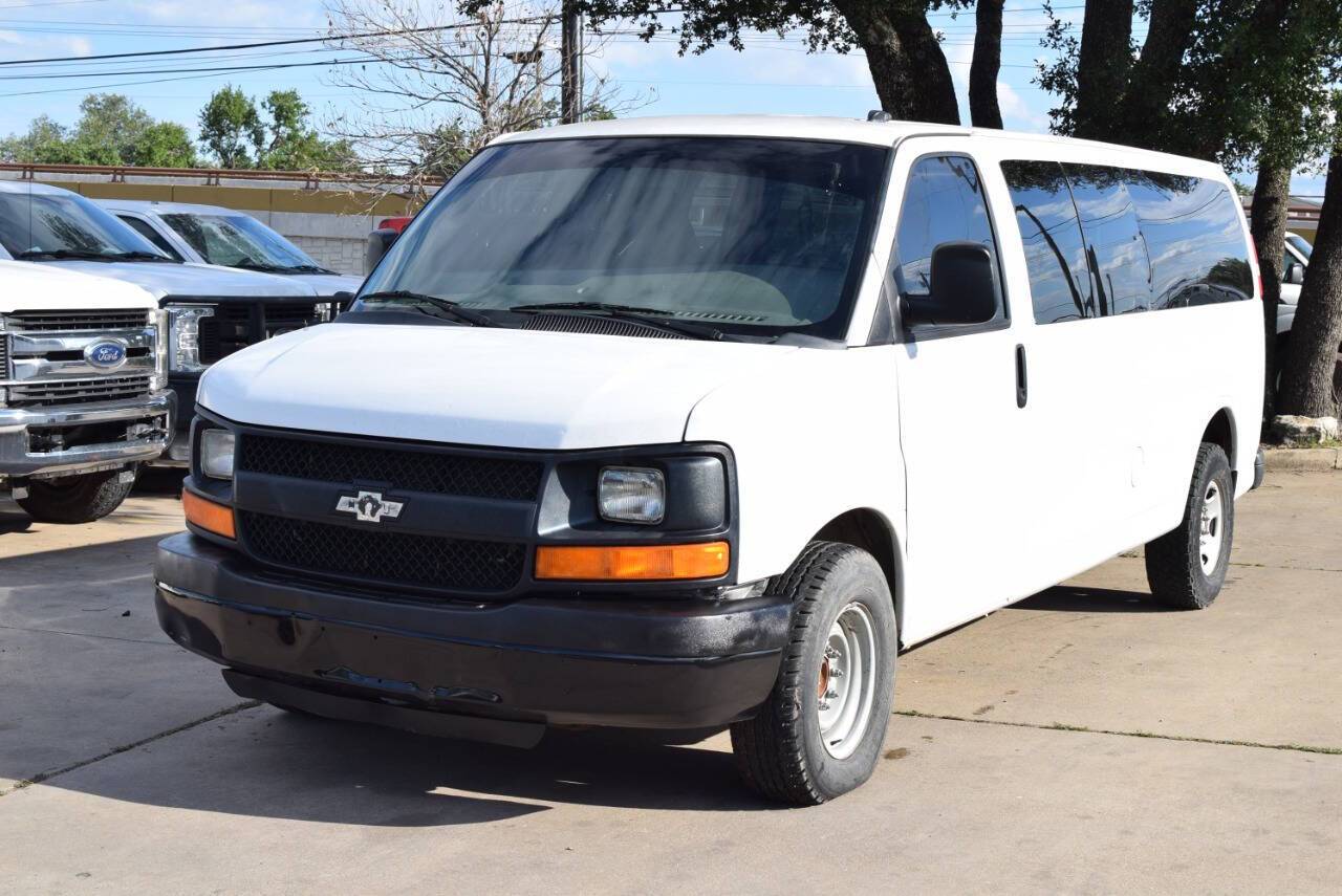 2015 Chevrolet Express Passenger