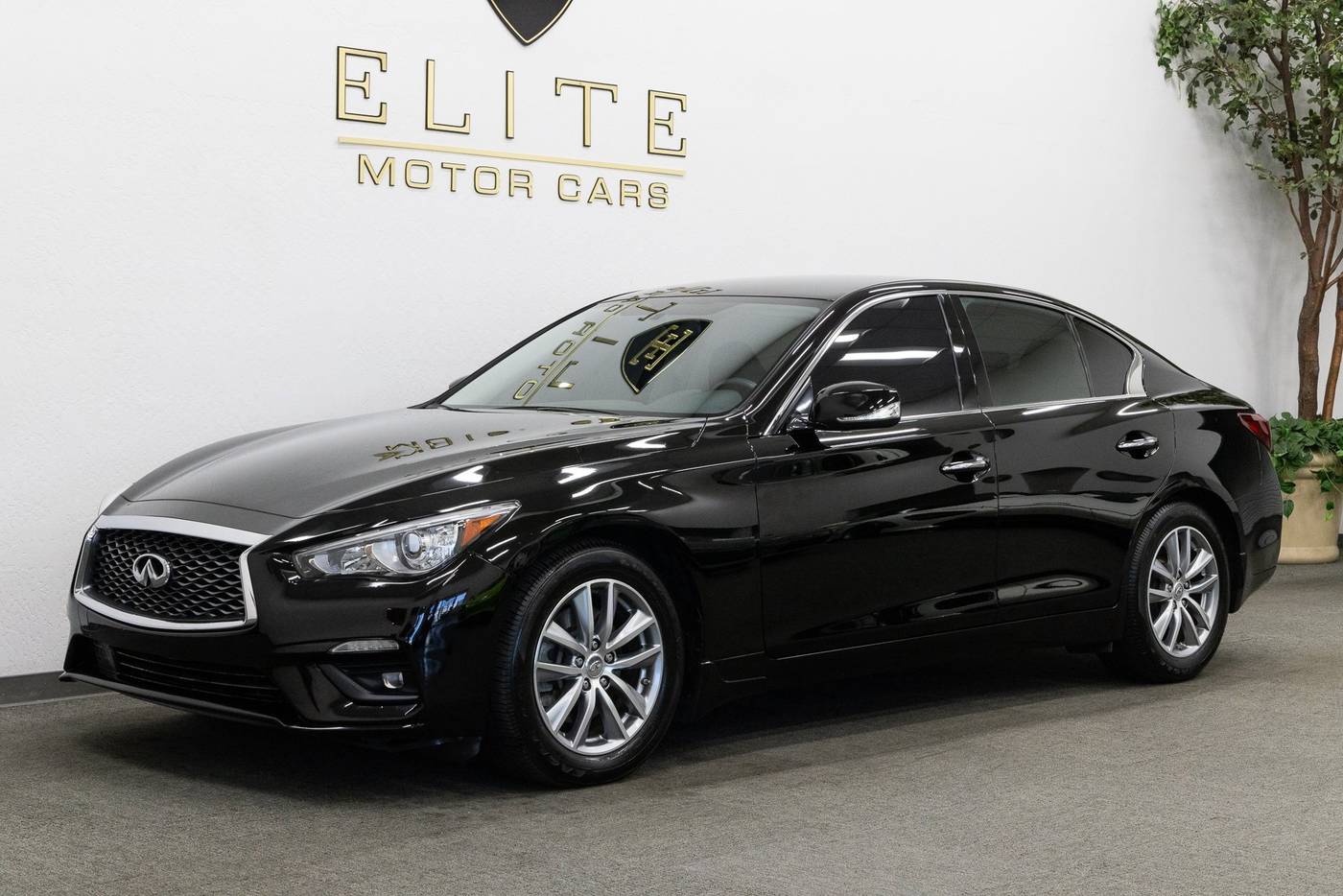 2021 Infiniti Q50