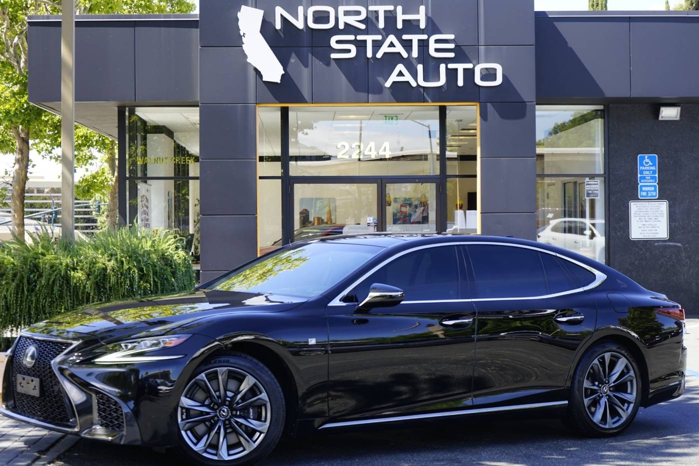 2020 Lexus LS
