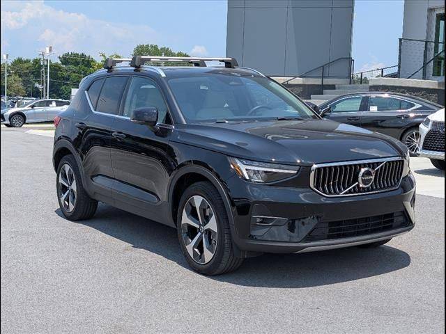 2023 Volvo XC40