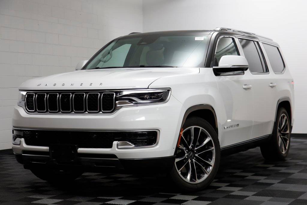 2022 Jeep Wagoneer