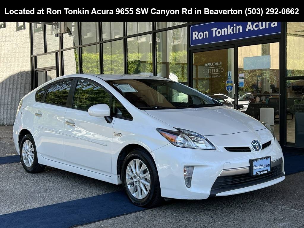 2014 Toyota Prius Plug-in