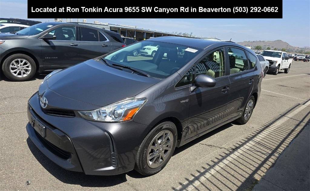 2017 Toyota Prius V