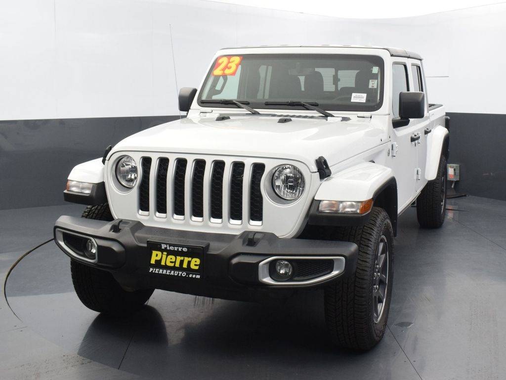 2023 Jeep Gladiator
