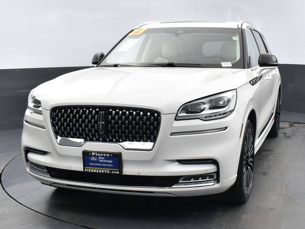 2023 Lincoln Aviator